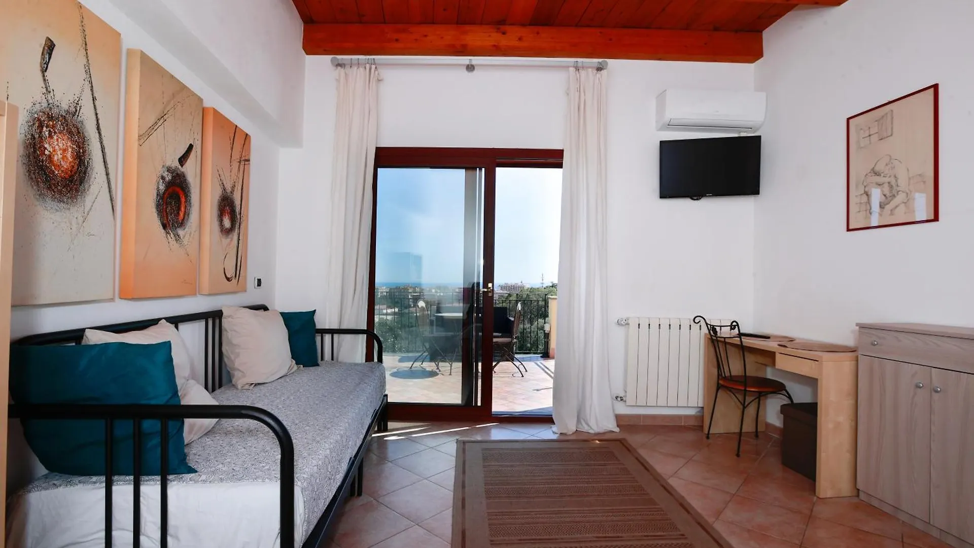 La Circumetnea Rooms Κατάνια 0*,
